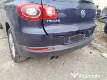 Bara spate Volkswagen Tiguan 2010