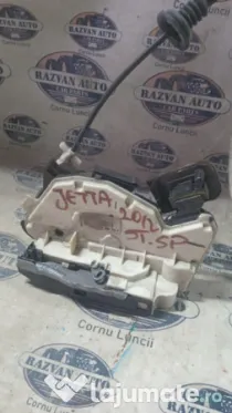 Broasca stanga spate Volkswagen Jetta 2012