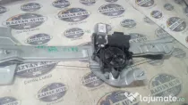 Macara geam dreapta fata Peugeot 2008 2016
