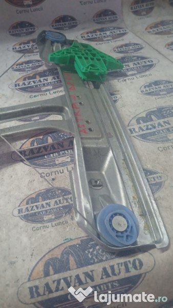 Macara geam dreapta spate Opel Astra J 2010