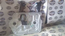 Macara geam dreapta fata Nissan Qashqai 2011