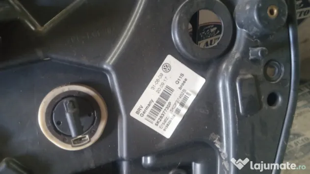 Macara geam dreapta fata Volkswagen Golf 6 2009