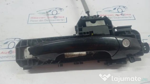 Maner exterior dreapta fata Mercedes A-Class 2014