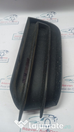 Grila proiector dreapta Audi A1 2012
