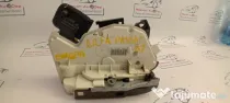 Broasca dreapta fata Volkswagen Passat B8 2016