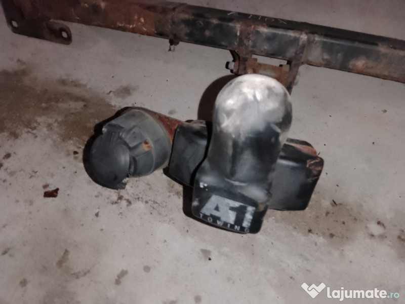 Carlig original Ford B-MAX 1.0 Benzina 2013