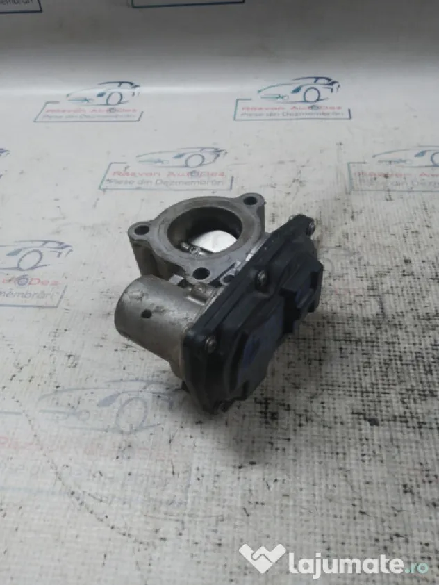 Clapeta acceleratie Ford B-MAX 1.0 Benzina 2012