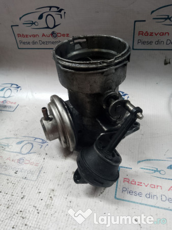 Clapeta acceleratie Volkswagen Touareg 2.5 2005