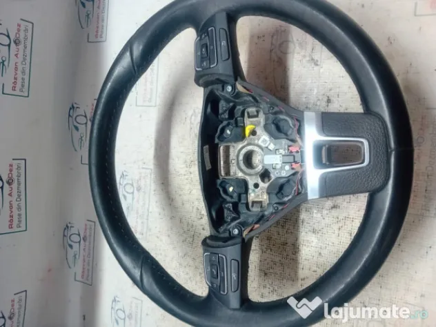 Volan cu comenzi Volkswagen Tiguan 2.0 Motorina 2010