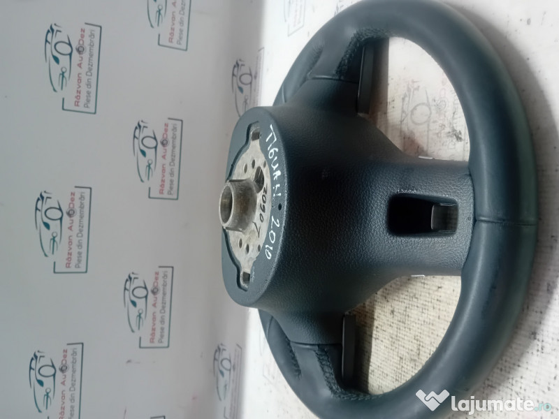 Volan cu comenzi Volkswagen Tiguan 2.0 Motorina 2010