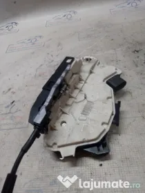 Broasca dreapta fata Volkswagen Passat CC 2012