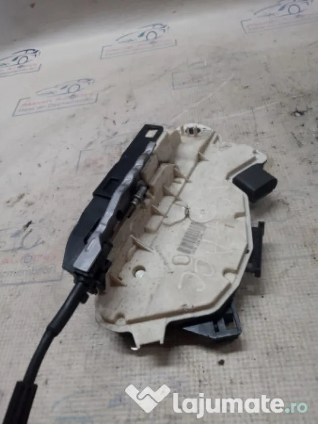 Broasca dreapta fata Volkswagen Passat CC 2012