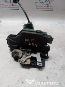 Broasca dreapta fata Volkswagen Golf 4 2003