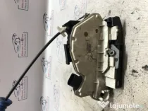 Broasca dreapta fata Volkswagen Passat CC 2009