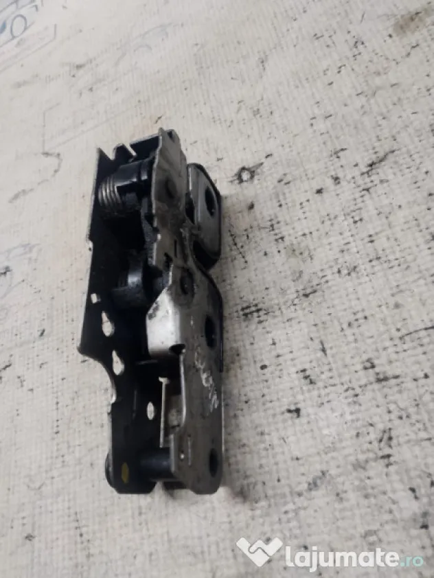 Broasca capota Volkswagen Tiguan 2008