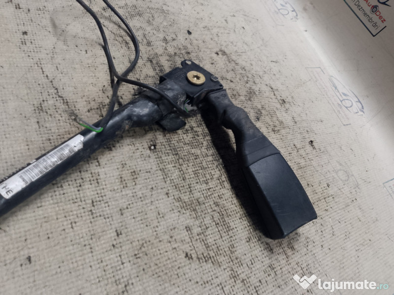 Teacă cu pretensioner stanga Opel Corsa D 2007