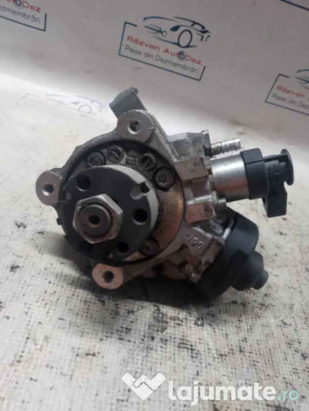 Pompa injectie Volkswagen Passat CC 2011