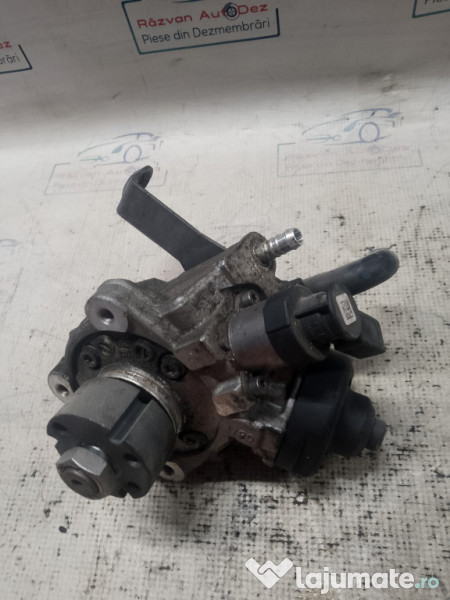 Pompa injectie Volkswagen Passat CC 2011