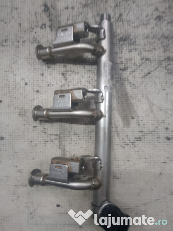 Rampa injectie Ford Ecosport 1.0 Benzina 2015
