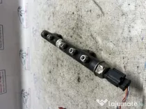 Rampa injectie Citroen C4 Picasso 1.6 Motorina 2012