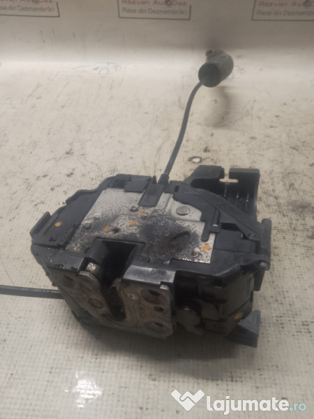 Broasca stanga spate Renault Megane 3 2013
