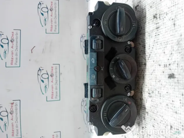 Panou comanda clima Volkswagen Jetta 2008
