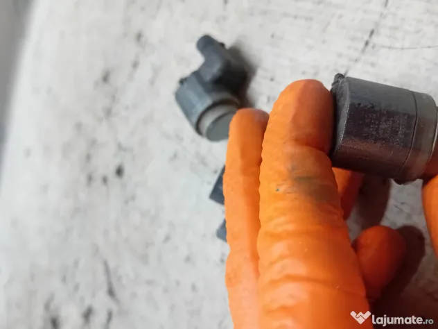 Senzor parcare spate Audi A4 B8 2013