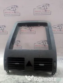 Grila ventilatie centrala Volkswagen Touran 2011