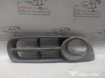 Grila proiector stanga Skoda Roomster 2011
