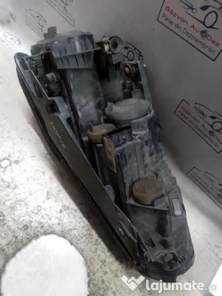Far Dreapta Halogen Volkswagen Passat B8 2015
