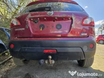 Bara spate Nissan Qashqai 2012