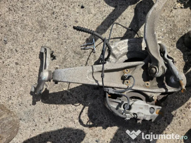 Fuzeta stanga fata BMW Seria 5 F10 2.0 Motorina 2012