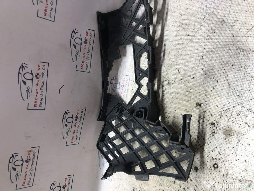 Suport stanga bara fata Volkswagen Passat B8 2015