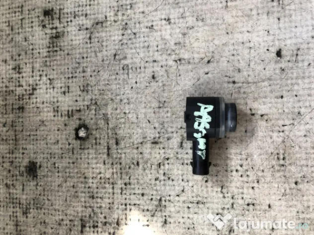 Senzori parcare spate Volkswagen Passat B7 2012