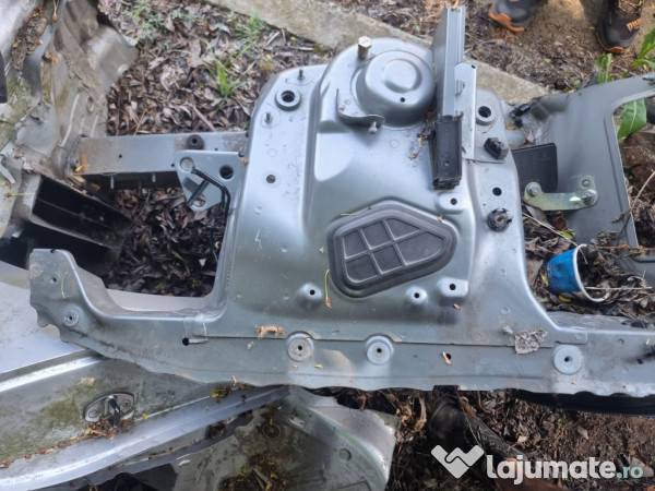 Lonjeron stanga Audi A5 2010