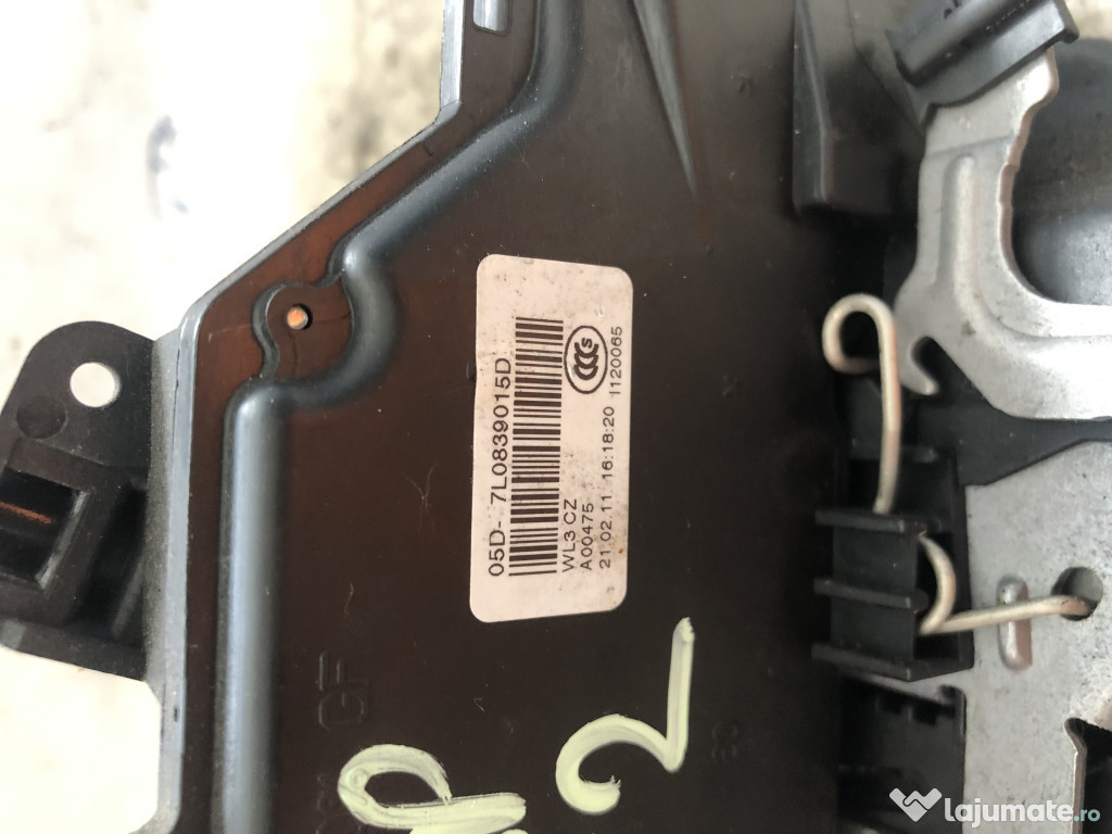 Broasca stanga spate Skoda Octavia 2 2011