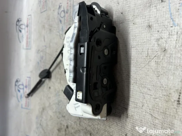 Broasca stanga spate Volkswagen Tiguan 2013