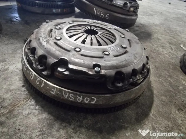 Kit ambreiaj 6+1 masa dubla Opel Corsa F 1.2 Benzina 2020