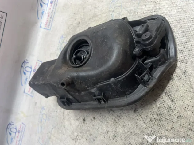 Usita rezervor Volkswagen Passat B8 2015