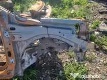 Lonjeron dreapta Dacia Duster 2020