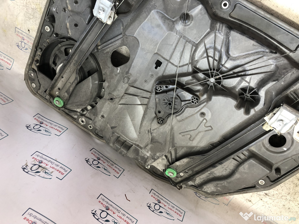 Macara geam stanga fata Porsche Cayenne 2012