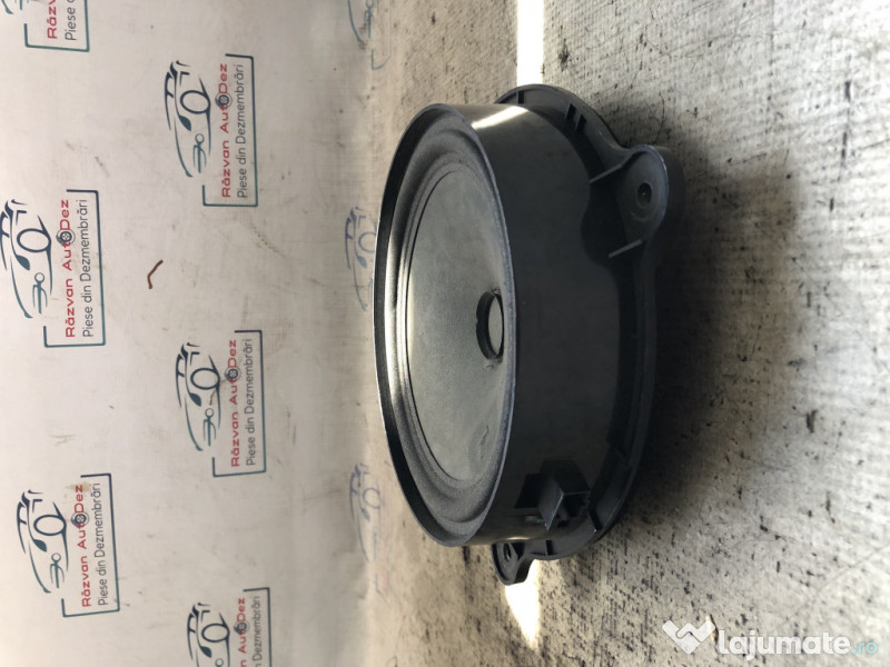 Boxa dreapta fata Renault Laguna 2009