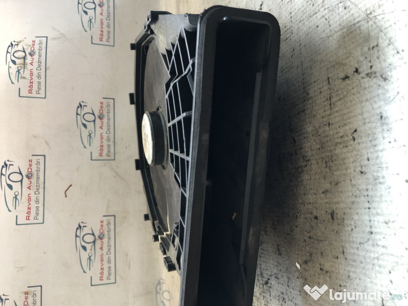 Boxa podea stanga BMW Seria 3 E90 2012