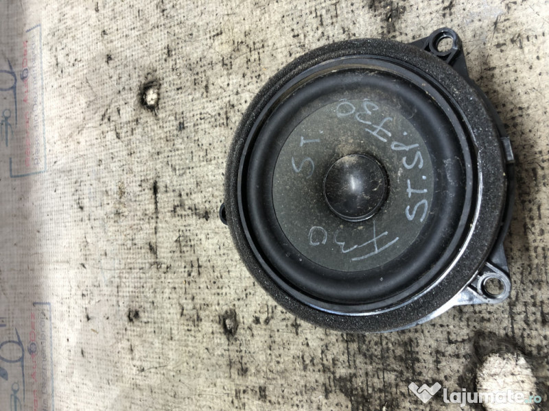 Boxa stanga spate BMW 320 F30 2012
