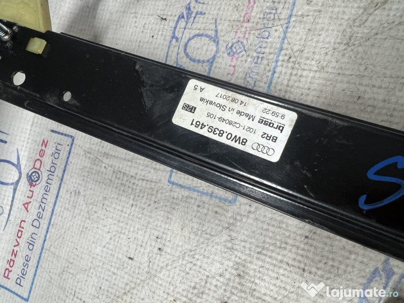 Macara geam stanga spate Audi A4 B9 2016