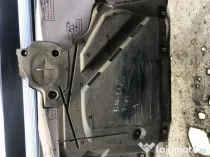 Scut lateral stanga spate BMW X1 F48 2017