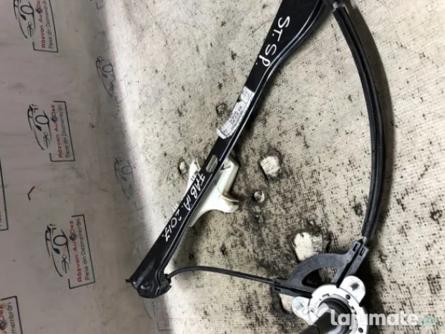 Macara geam stanga spate Skoda Fabia 3 2017