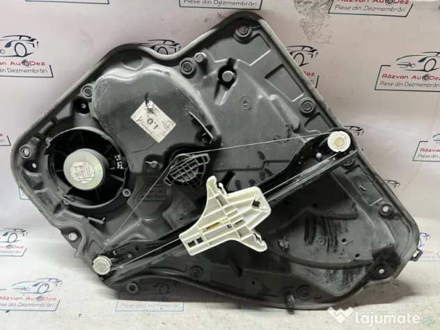 Macara geam stanga spate Volkswagen Golf 6 2010
