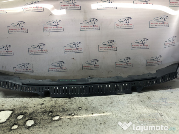 Scut bara fata Citroen DS5 2013