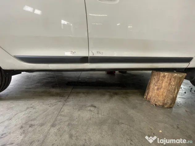 Prag dreapta tabla Dacia Logan Mcv 1.5 Motorina 2017
